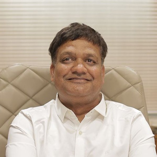 Shri Rajesh Agrawal